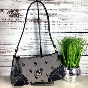 Dooney & Bourke Vintage Black and Gray Shoulderโ Bag
